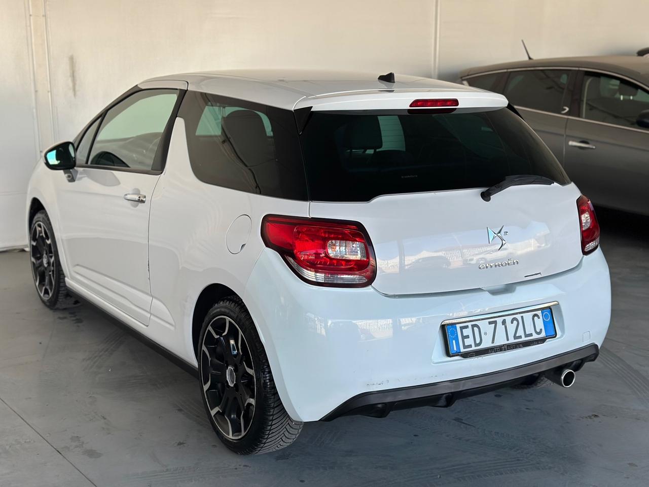 Citroen DS3 1.6 HDi Just Black 2011 x NEOPATENTATI