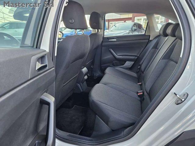 VOLKSWAGEN Taigo NEOPATENTATI Taigo 1.0 LIFE 110cv dsg TG : GT928LV