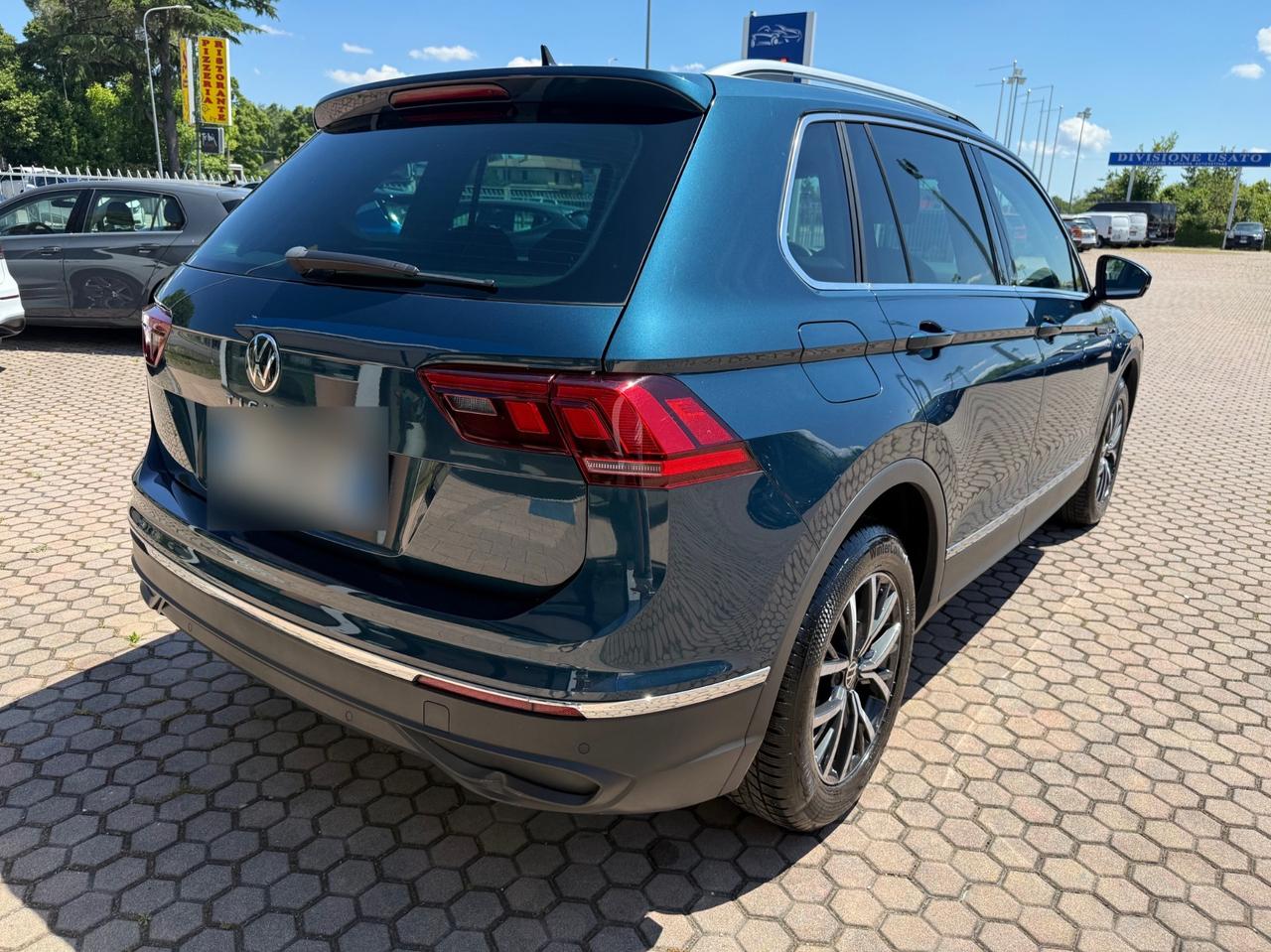 Volkswagen Tiguan 2.0 TDI SCR Life OK NEOPATENTATI in arrivo