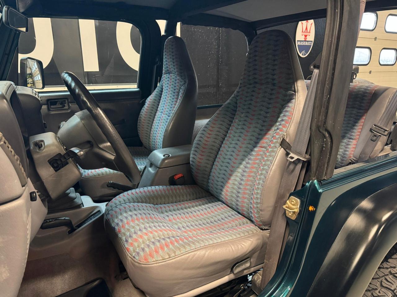 Jeep Wrangler 2.5 Sport asi