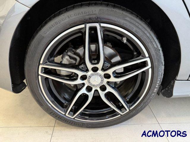 MERCEDES-BENZ A 200 d Automatic 4Matic Premium