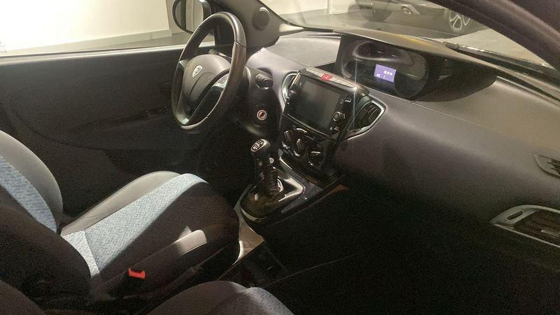 Lancia Ypsilon Ypsilon 1.0 FireFly 5 porte S&S Hybrid Gold