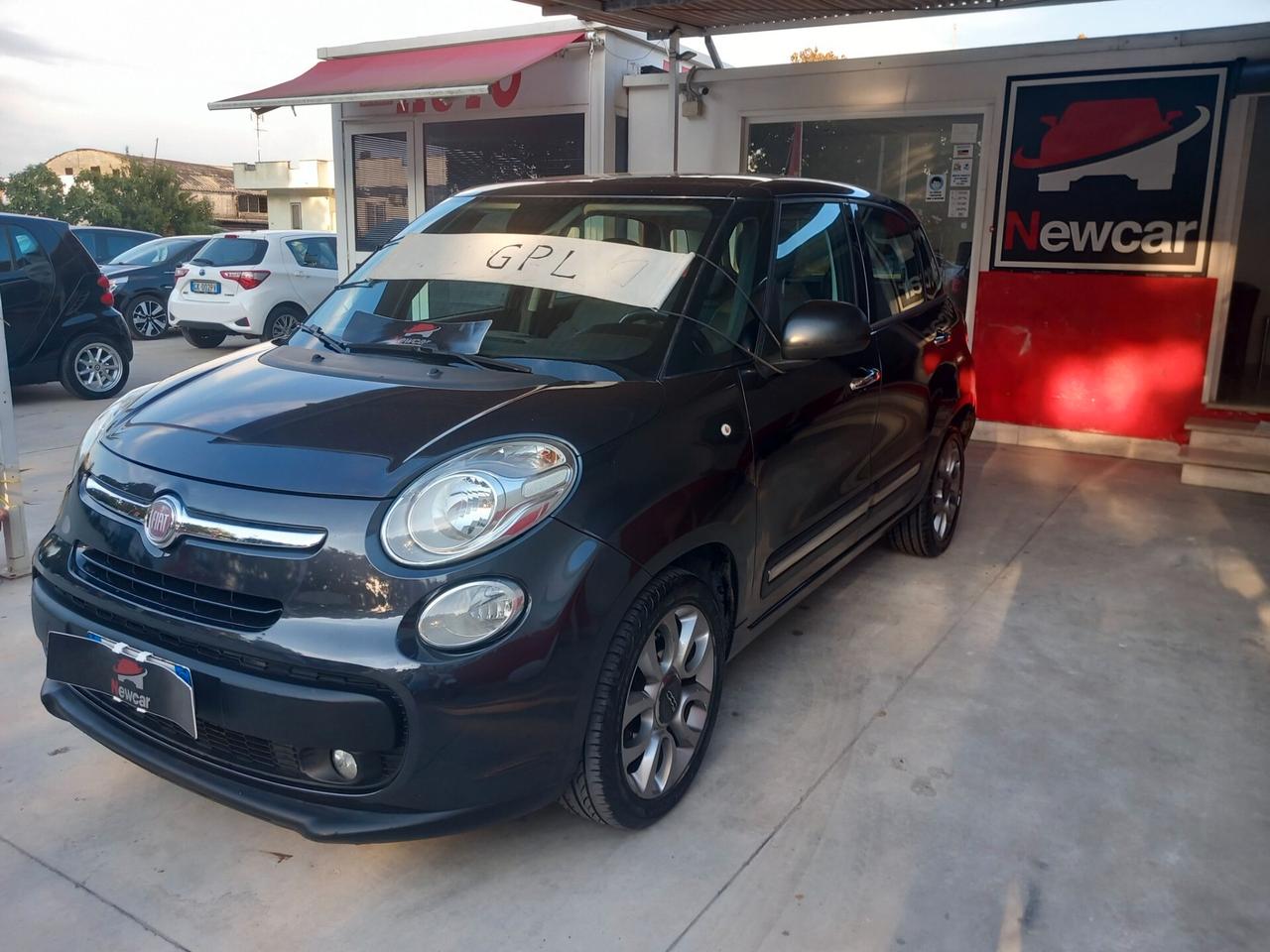 Fiat 500L 1.4 T-Jet 120 CV GPL Lounge TETTO PELLE PARZIALE SENSORI CERCHIO 17 GARANZIA