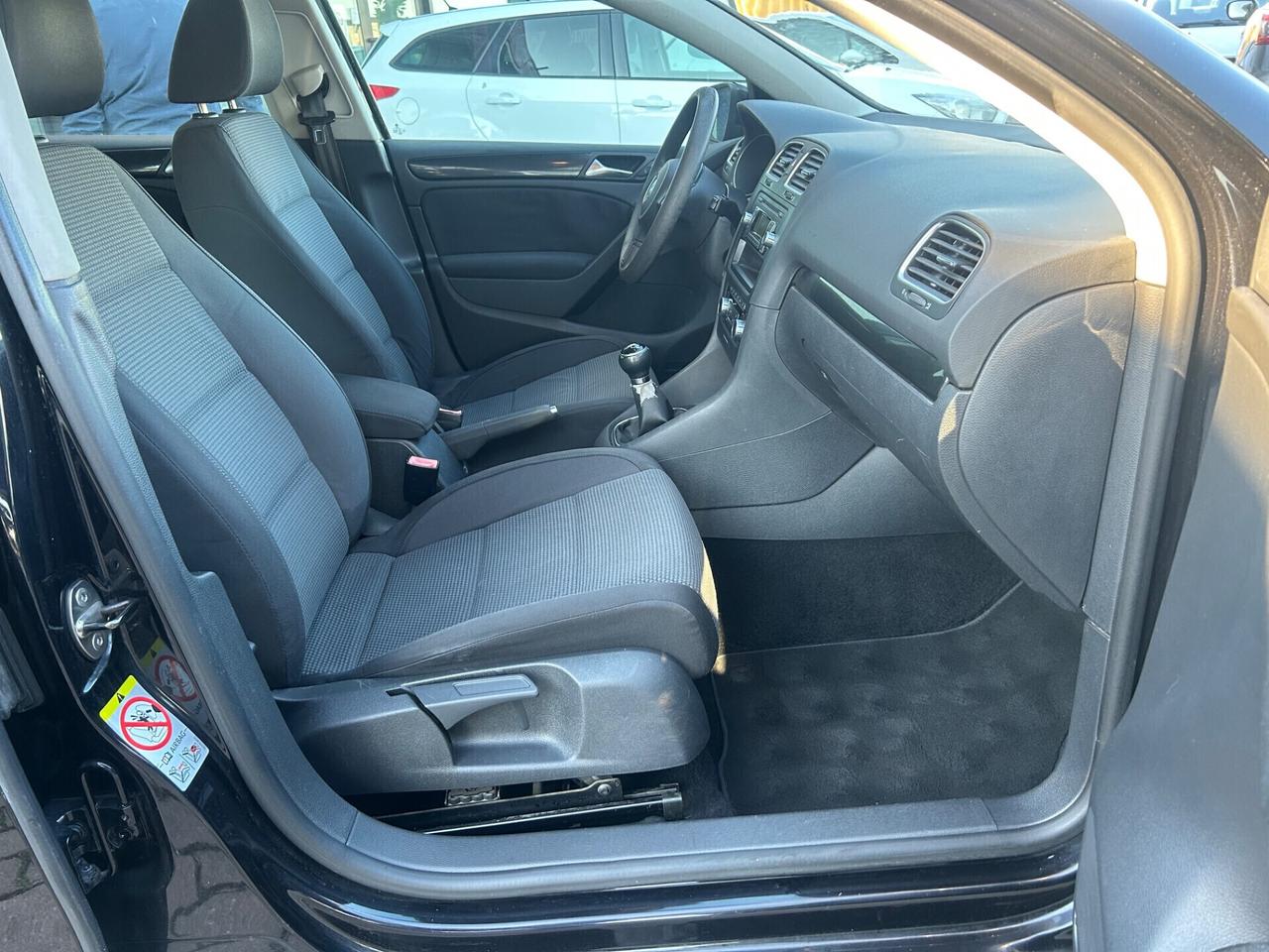 Volkswagen Golf 1.6 TDI DPF 5p. Highline