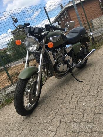 Triumph Adventurer del 1998 compreso trapasso-tagliando-garanzia