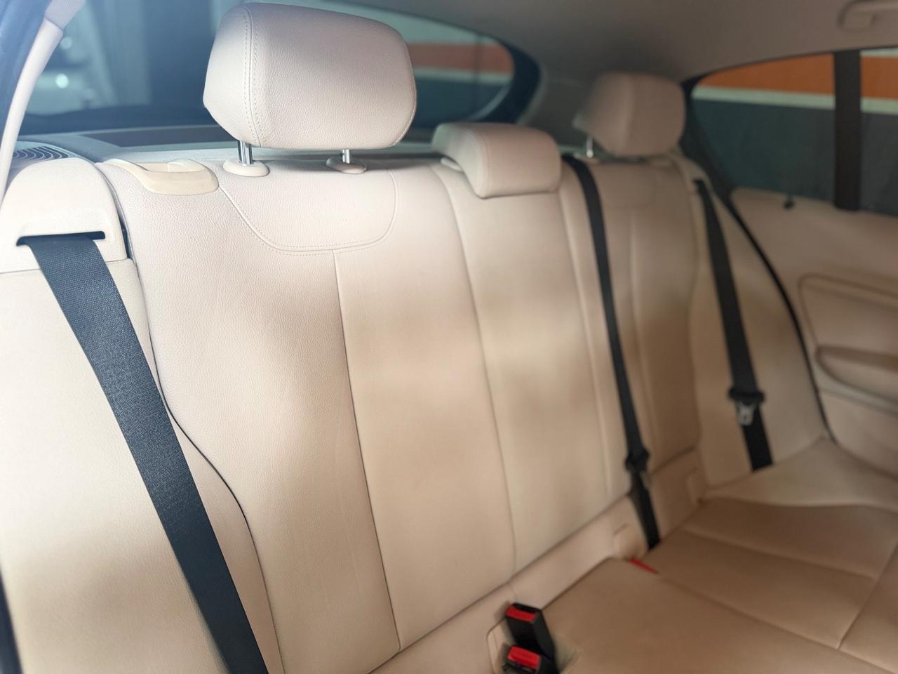 Bmw 118 118i 5p. Sport AUTOMATICO