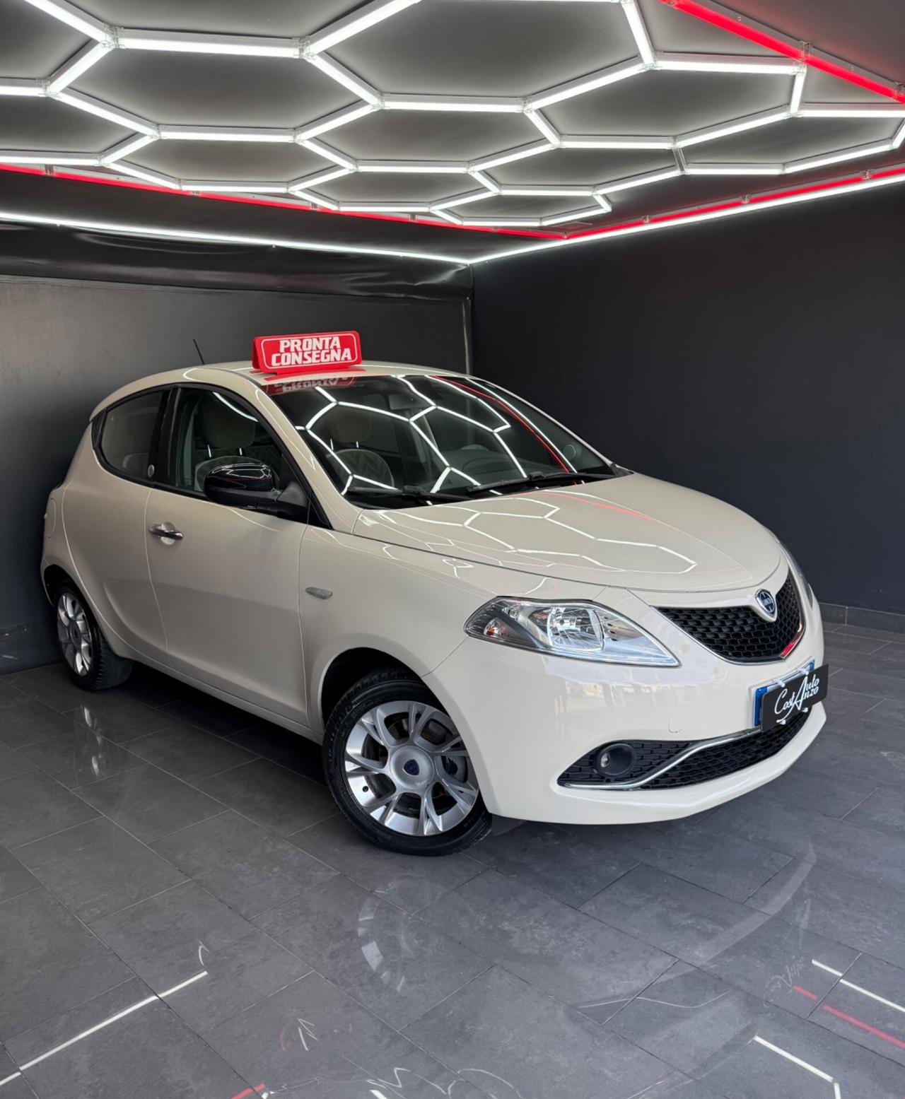 Lancia Ypsilon 1.3 Multijet 95 CV Platinum 2016