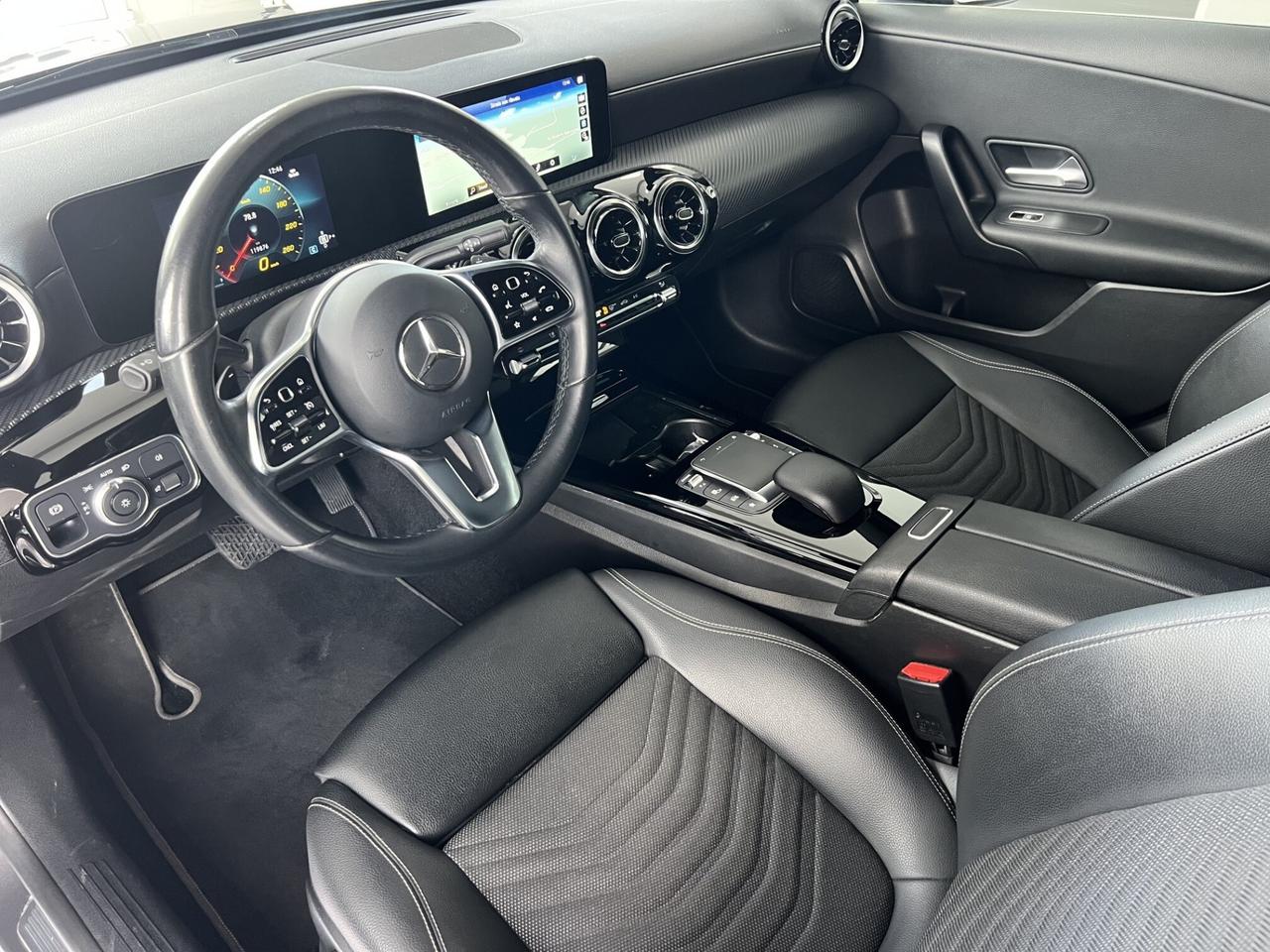 MB CLASSE A 180d AUTOMATIC BUSINESS LINE - 2022