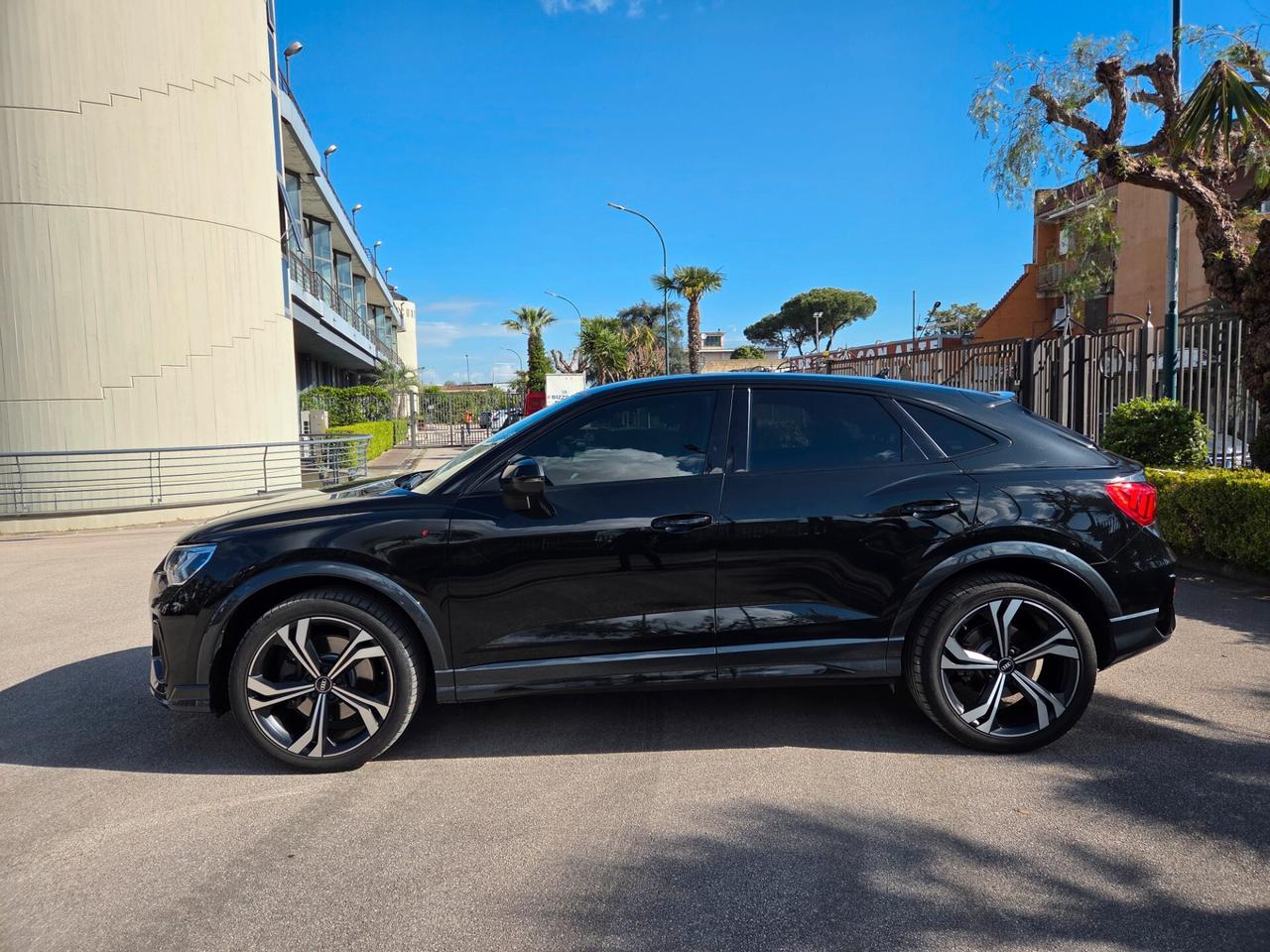 Audi Q3 SPB 40 TDI quattro S tronic S line edition