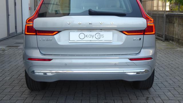 VOLVO XC60 B4 (d) AWD automatico Plus Bright