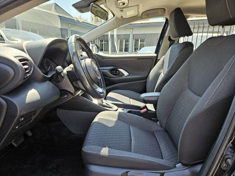 Toyota Yaris Hybrid Sport MY22