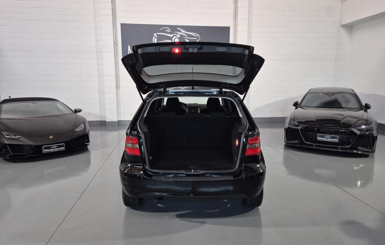 Mercedes-Benz B 180 CDI 2.0cc 109cv Manuale Bluetooth sens. parcheggio