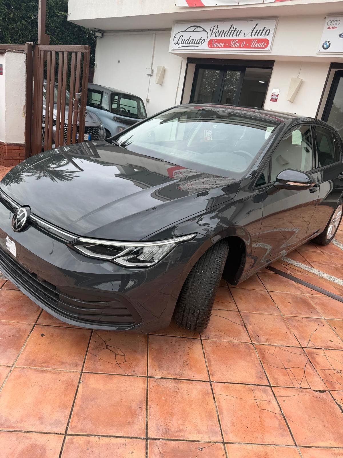 Volkswagen Golf 1.5 E- TSI EVO ACT Life DSG