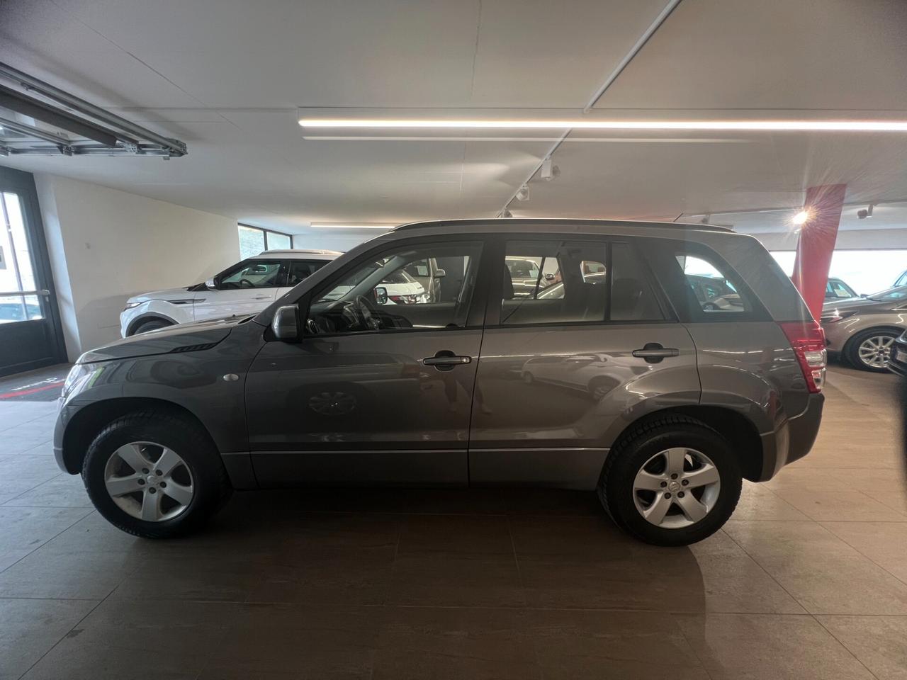 Suzuki Grand Vitara Grand Vitara 1.9 DDiS 4x4 GANCIO TRAINO/AHK Neopatentati