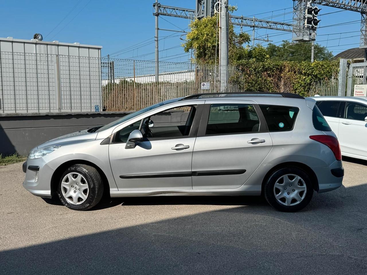 Peugeot 308 1.6 HDi 110CV FAP SW Business