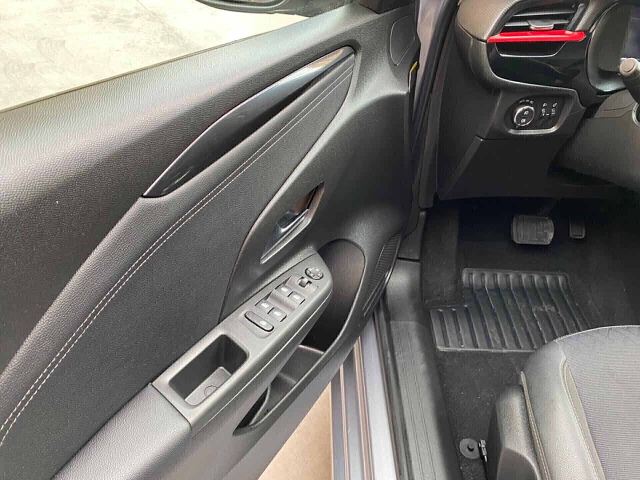 Opel Corsa 1.2 AUTOMATICA