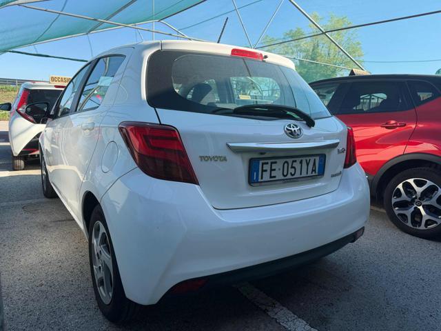 TOYOTA Yaris 1.5 Hybrid 5 porte Active