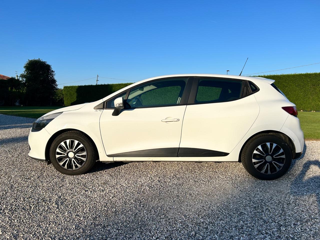 Renault Clio 1.5 dCi 75CV