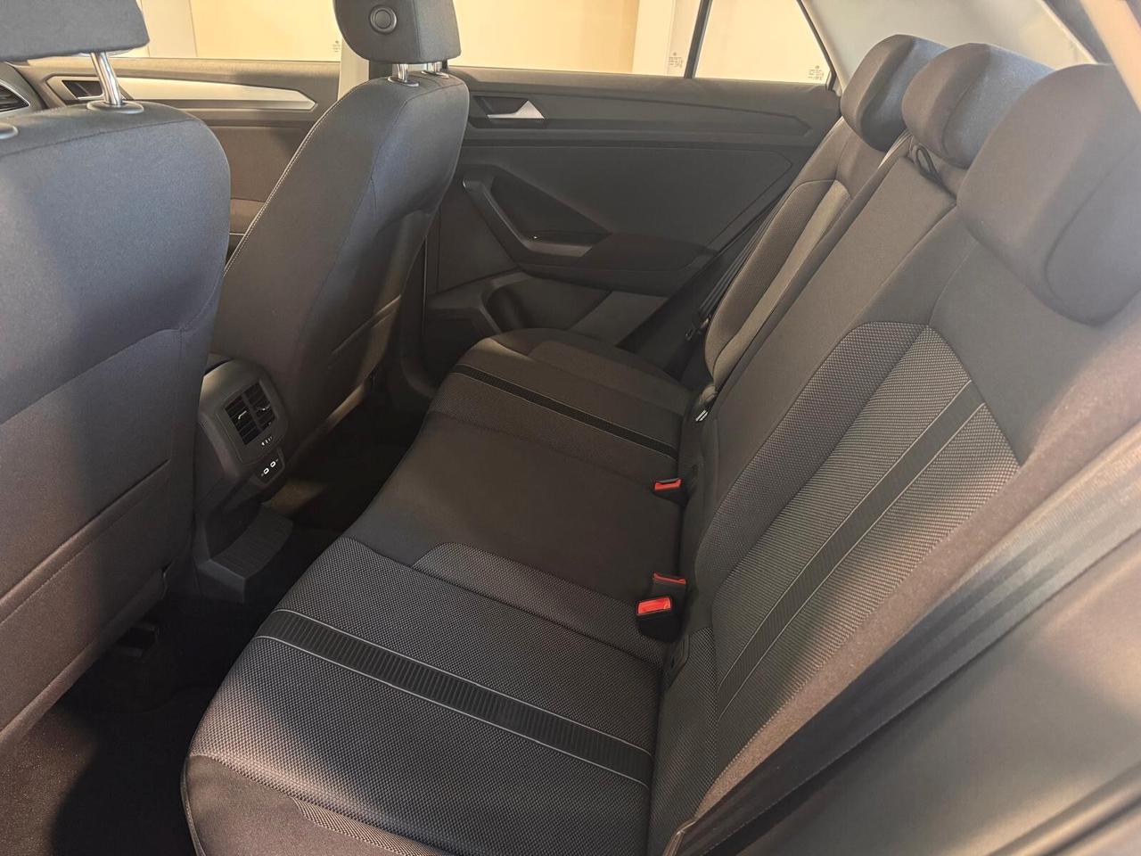 Volkswagen T-Roc 1.5 TFSI DSG 150CV CARPLAY LED ACC COCKPIT
