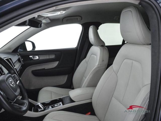 VOLVO XC40 D3 Geartronic Inscription - AUTOCARRO N1