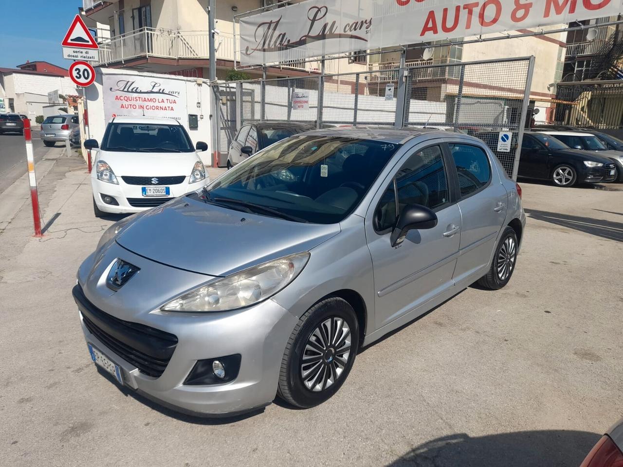 Peugeot 207 1.4cc gpl 12 mesi garanzia-2013