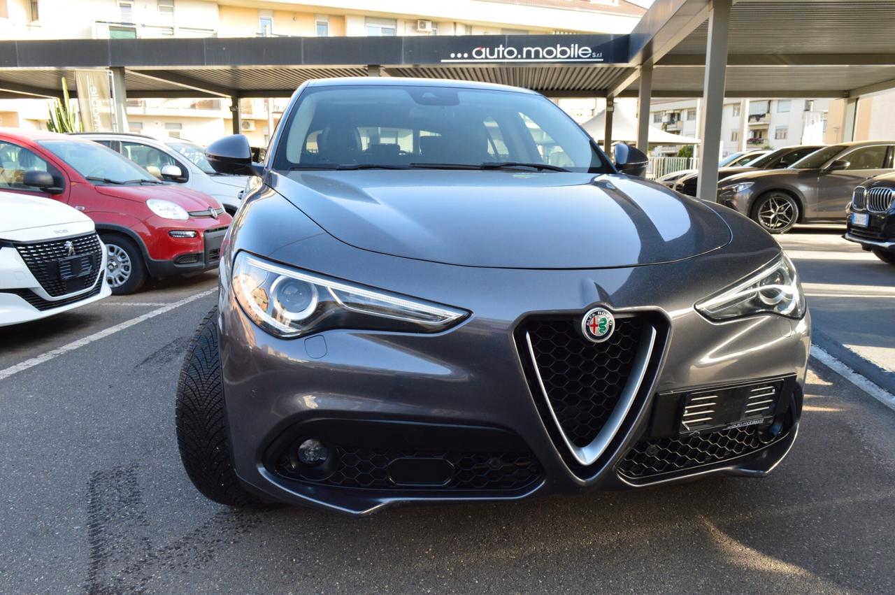Alfa Romeo Stelvio 2.2 Turbodiesel 210 CV AT8 Q4 Executive