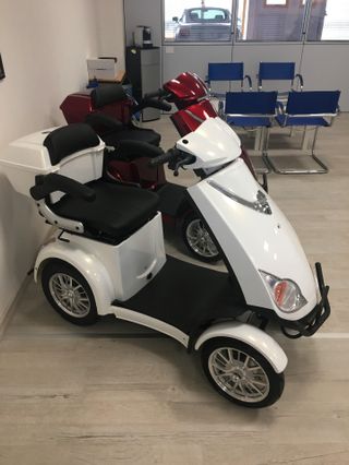 Altro Altro scooter