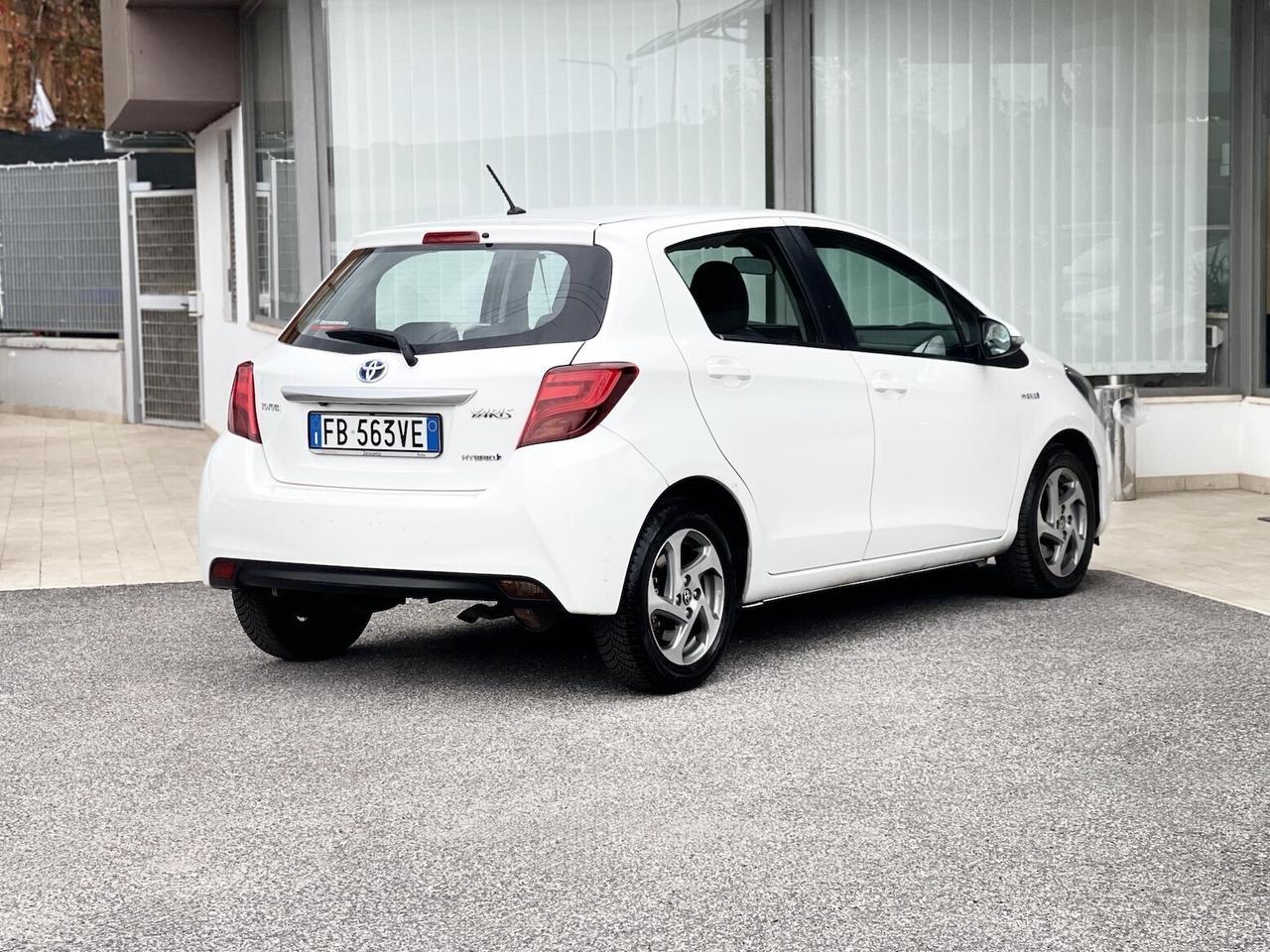 Toyota Yaris 1.5 Hybrid 75CV Automatica E6 Neo - 2015