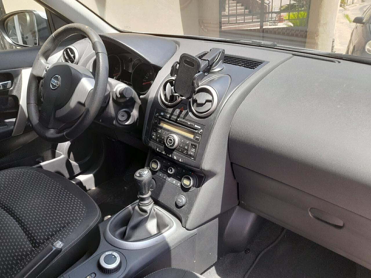 Nissan Qashqai 4X4 GANCIO TRAINO