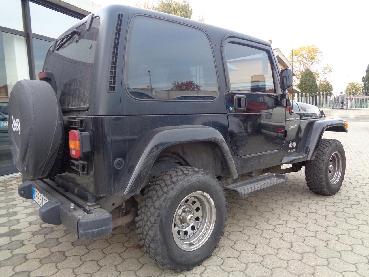 Jeep Wrangler 2.5 cat Sport