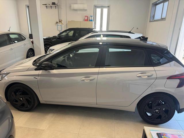 HYUNDAI i20 1.0 T-GDI dark line 90cv mt Km0