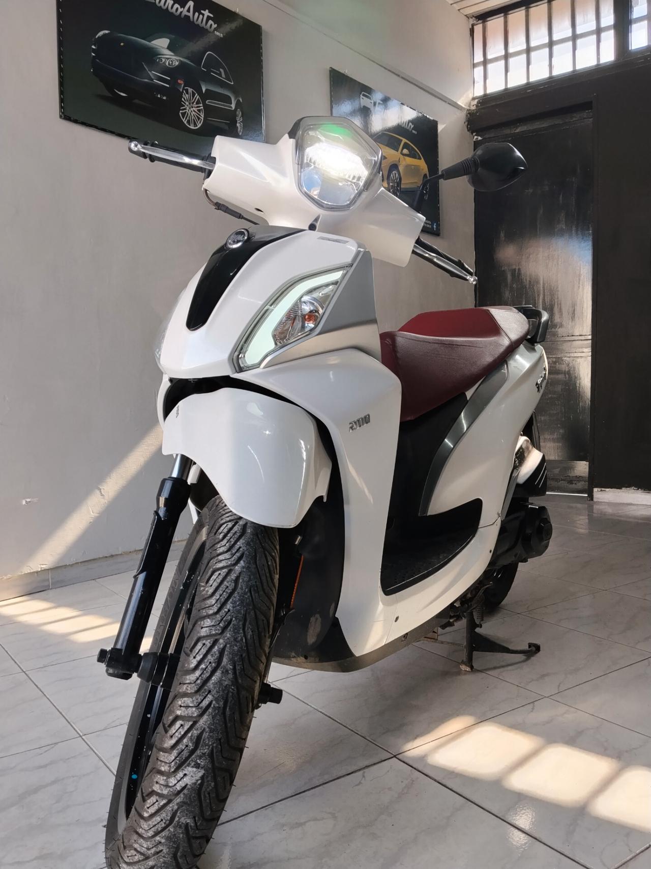 Sym Symphony 200 2021