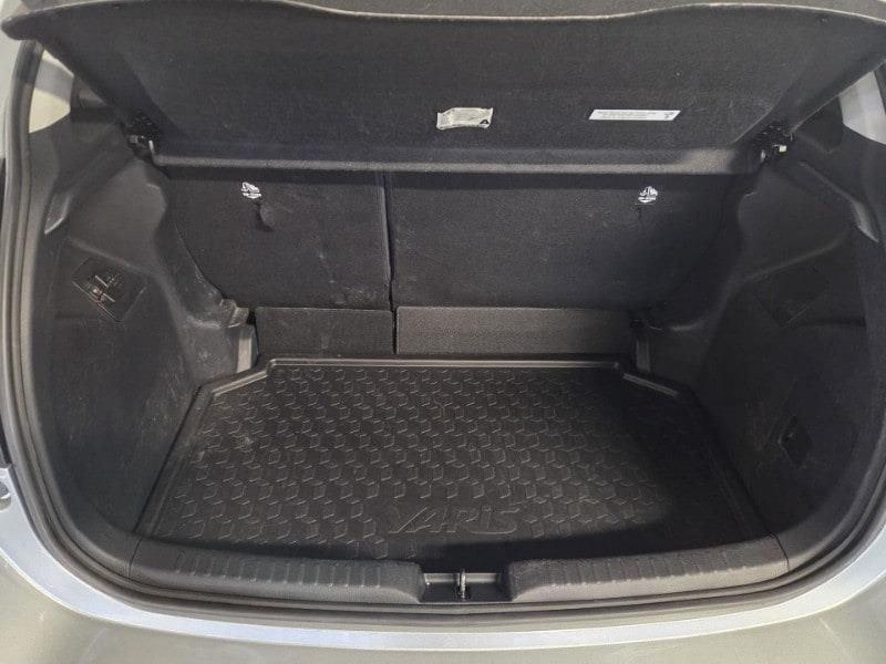 Toyota Yaris 4ª serie 1.5 Hybrid 5 porte Trend