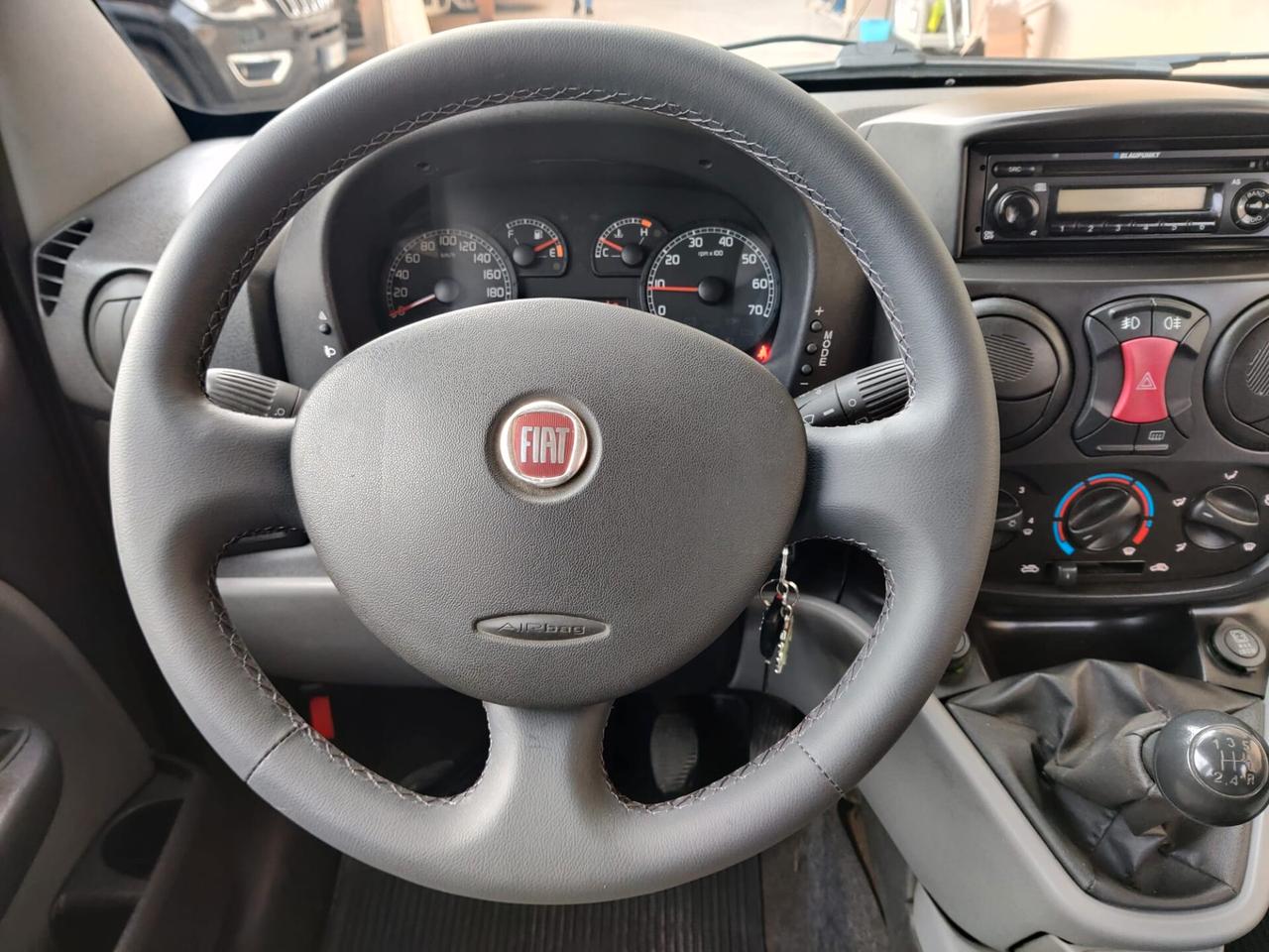 Fiat Doblò 1.3 Multijet GANCIO TRAINO CON POSTI