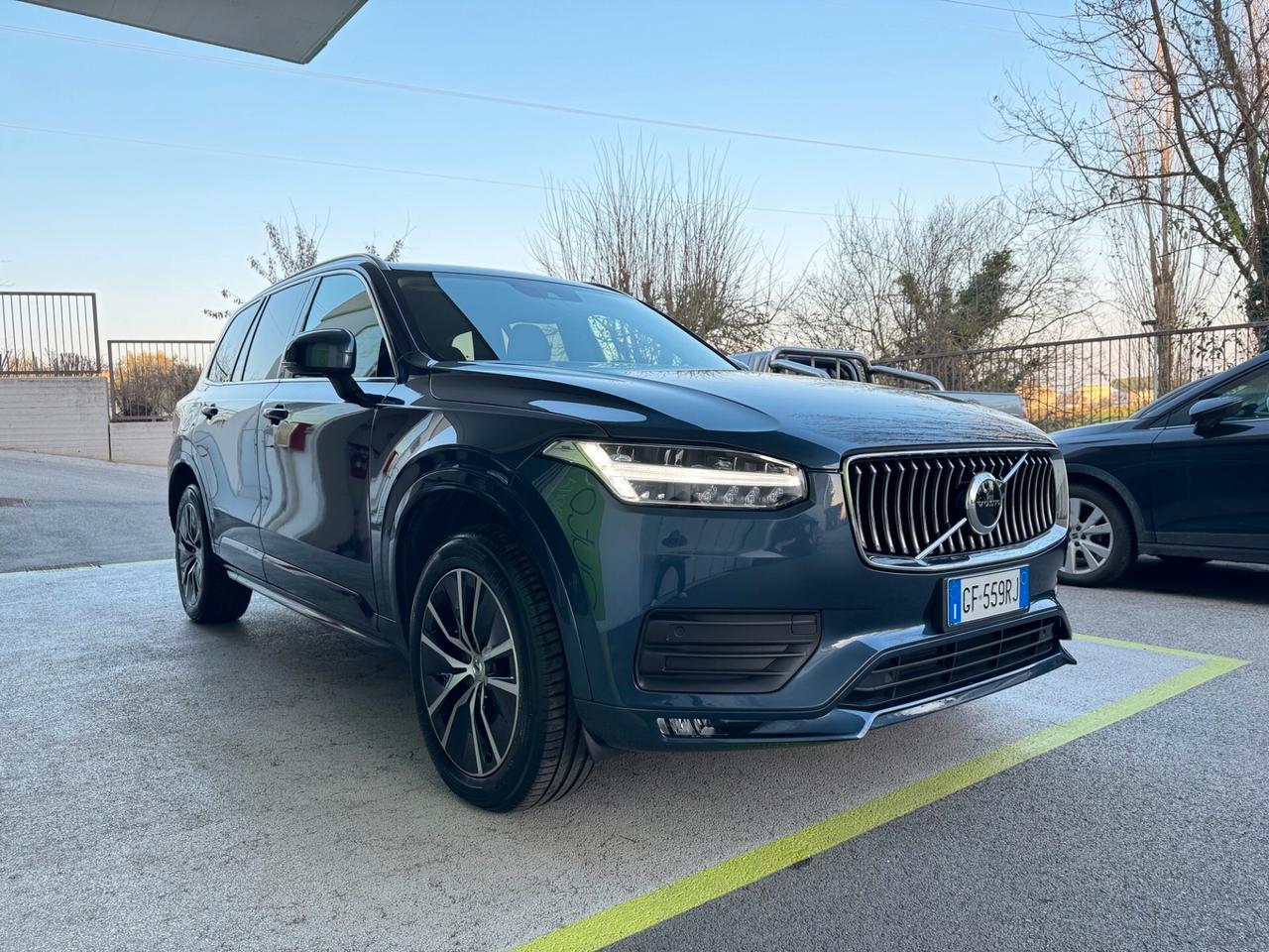 Volvo XC 90 XC90 B5 AWD GEARTR MOMENTUM HYBRID GARAN24ME