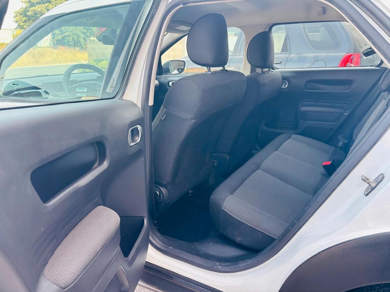 Citroen C4 Cactus PureTech 82 Shine