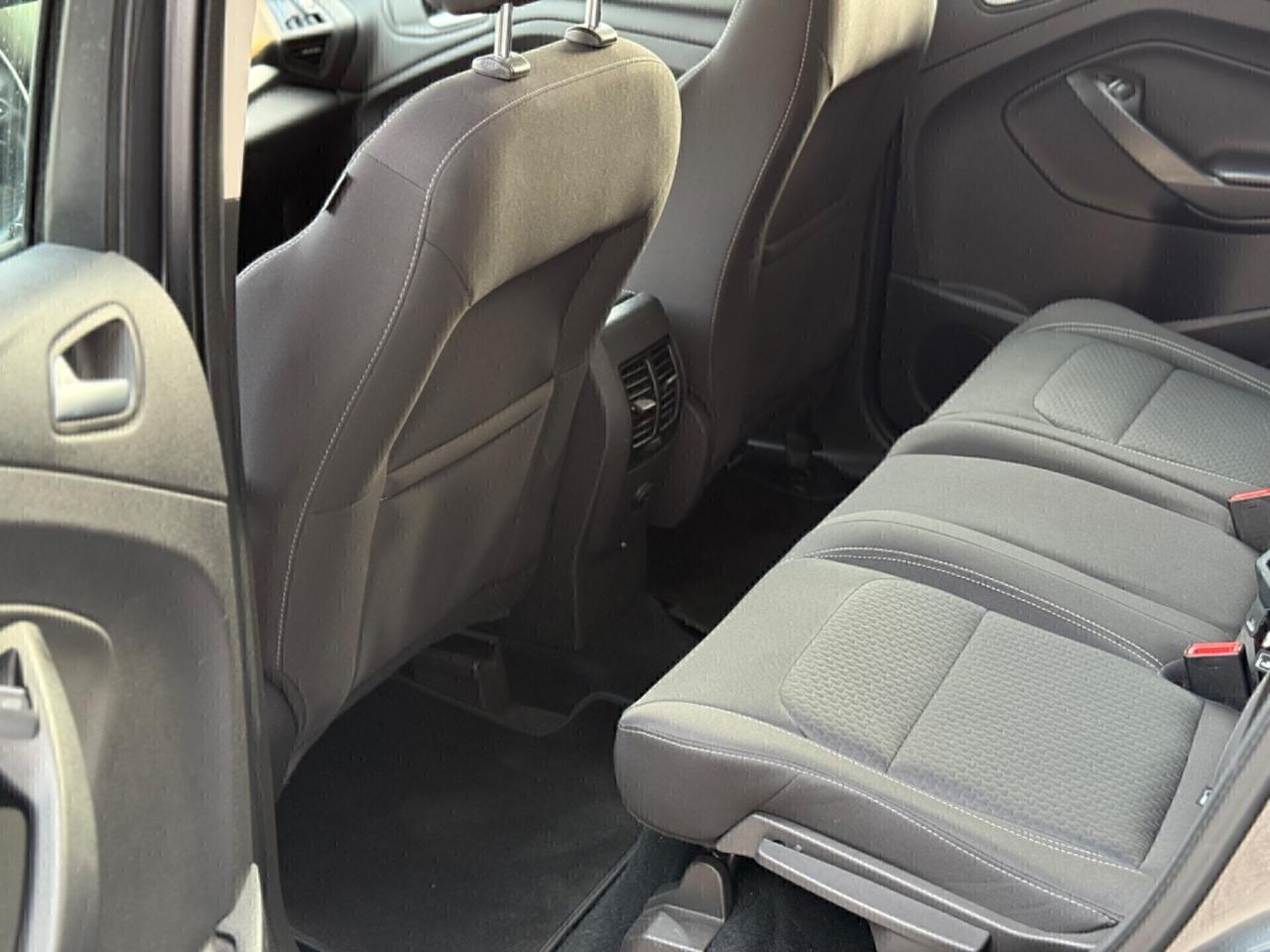 Ford Kuga 2.0 tdci AUTOMATICO!