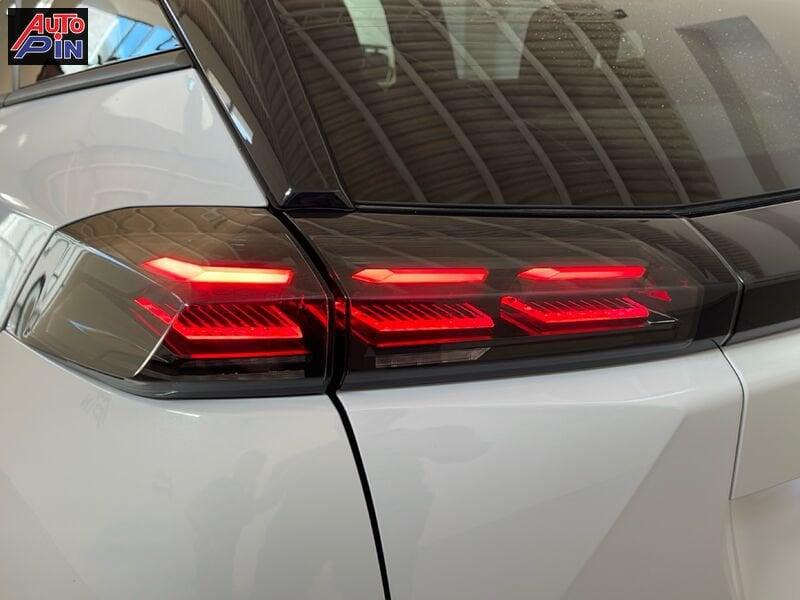 Peugeot 2008 PureTech 100 Allure S/S *213,50 tan 7,99%*