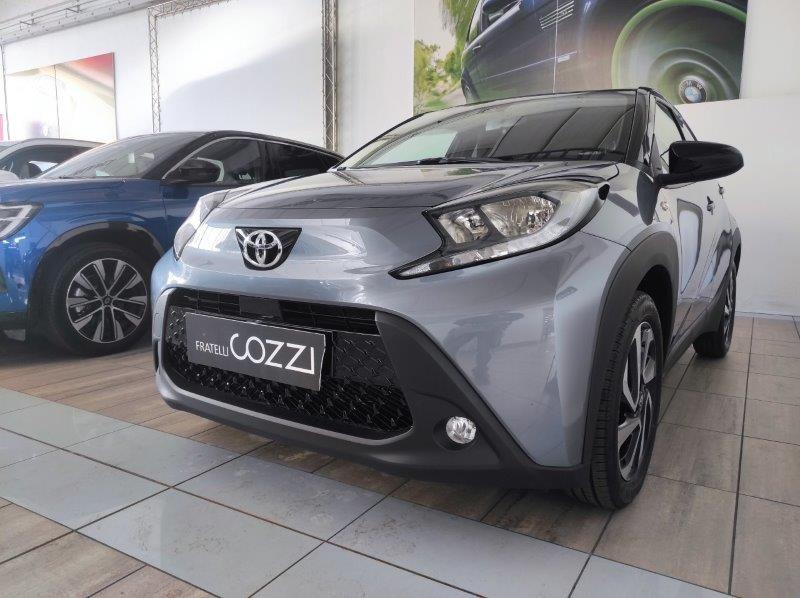 TOYOTA Aygo X - Aygo X 1.0 VVT-i 72 CV 5 porte Active S-CVT