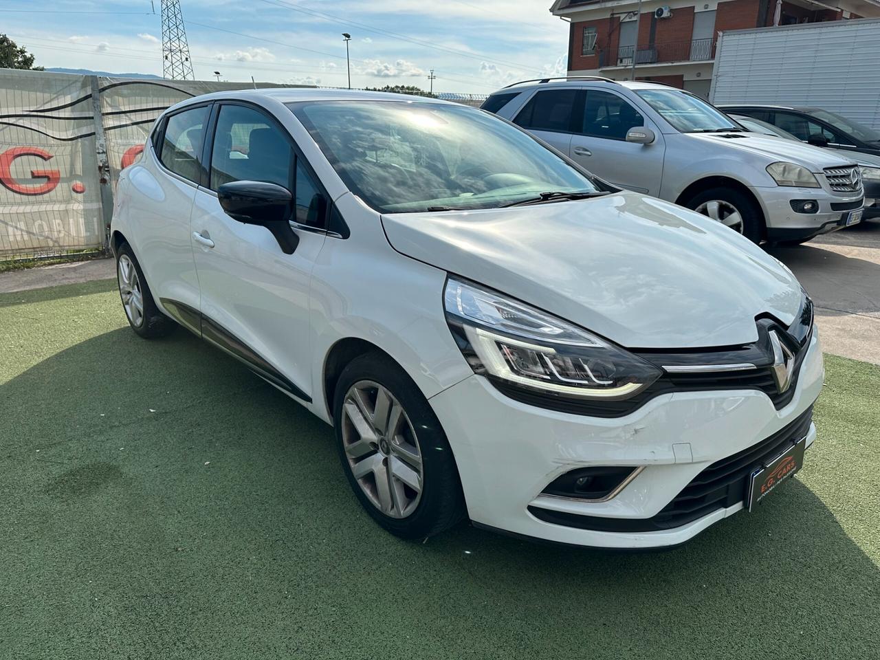 Renault Clio 0.9*75CV*LED*KAMERA*NAVI*CARPLAY*BLUETOOTH*