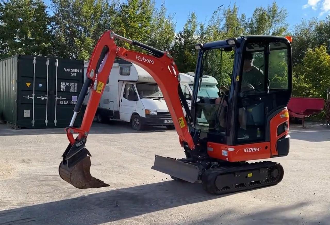 Kubota KXO19-4 ,