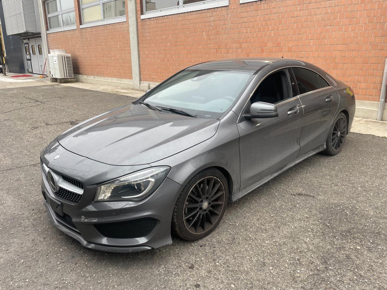 Mercedes-benz CLA 220 d Automatic Sport VETTURA PER COMMERCIANTI
