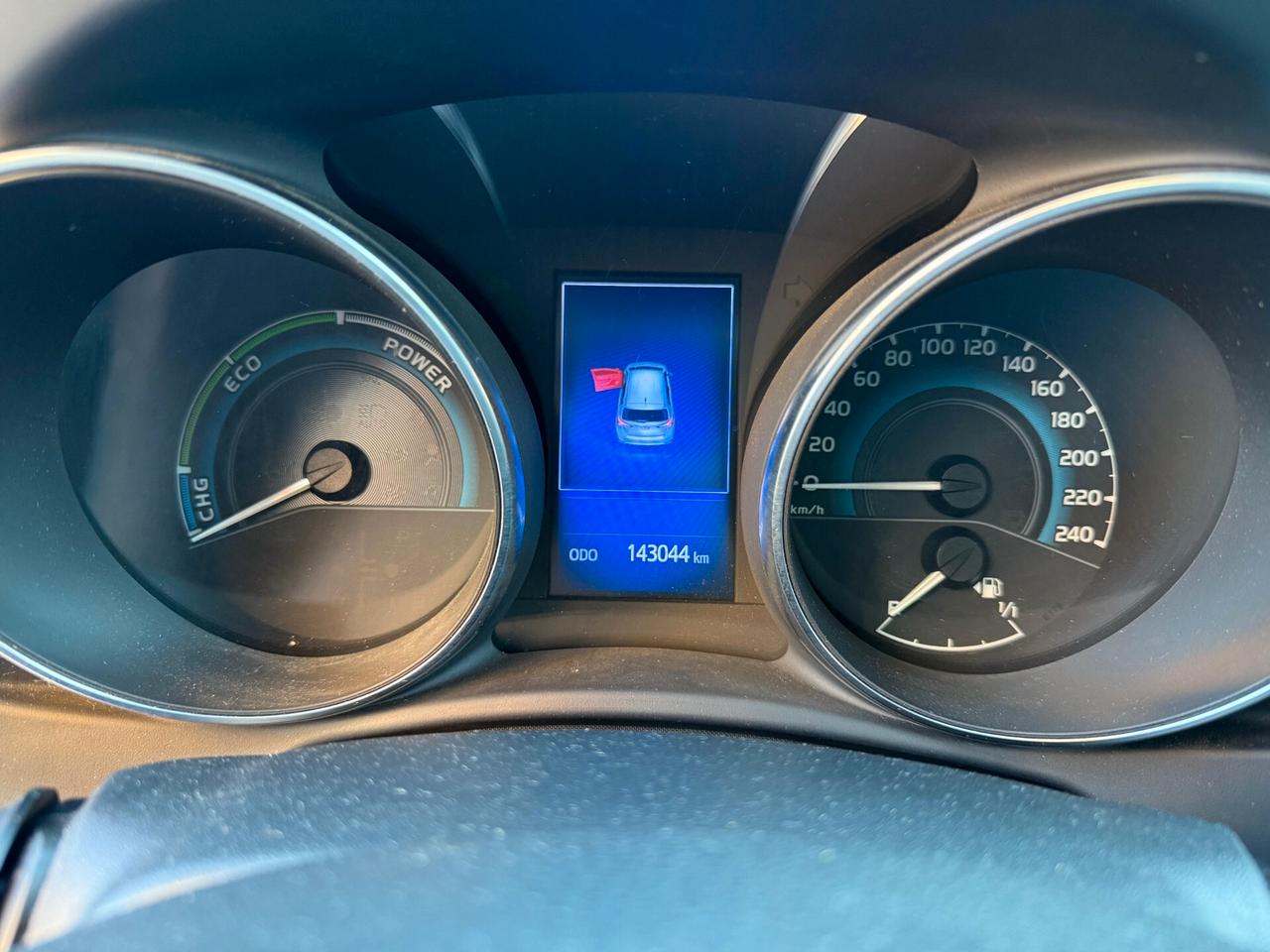Toyota Auris 1.8 Hybrid Lounge Automatica