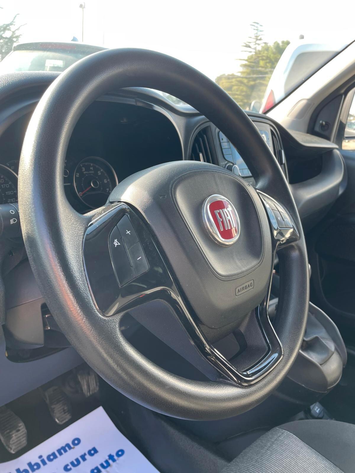 Fiat Doblo 1.6 MJT 120CV Maxi 3 posti AUTONEGOZIO unico proprietario