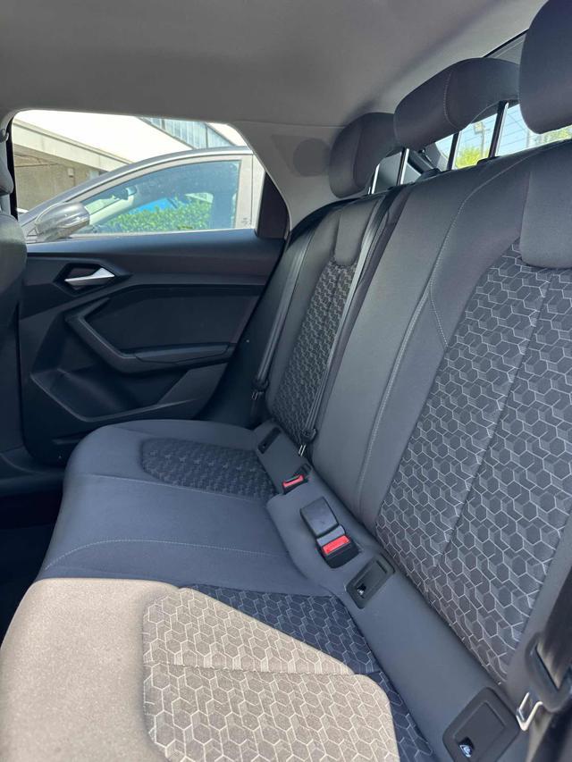 AUDI A1 SPB 35 TFSI S tronic S line edition