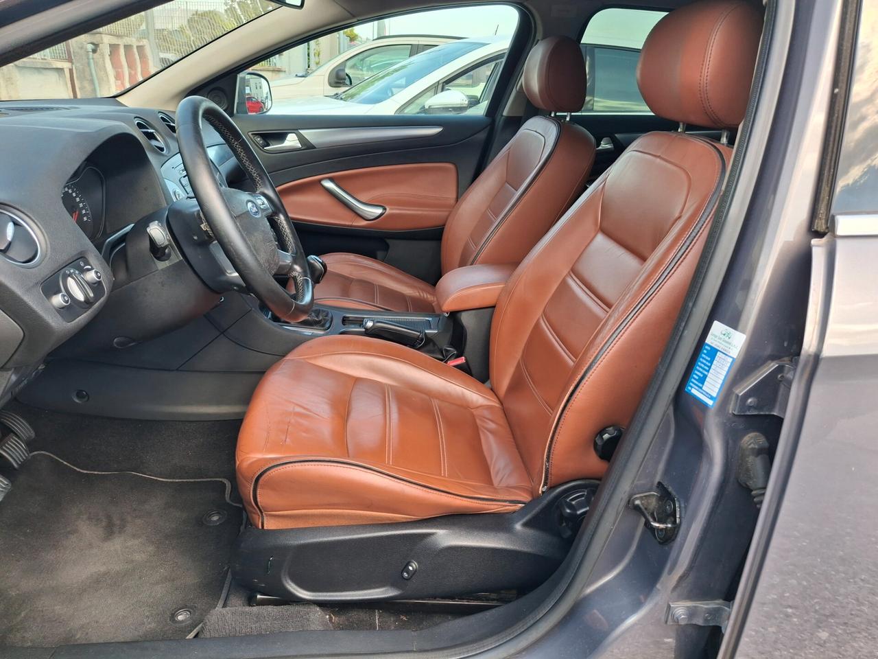 Ford Mondeo 2.2 TDCi/200 SW Titanium Business-NAVIGATORE