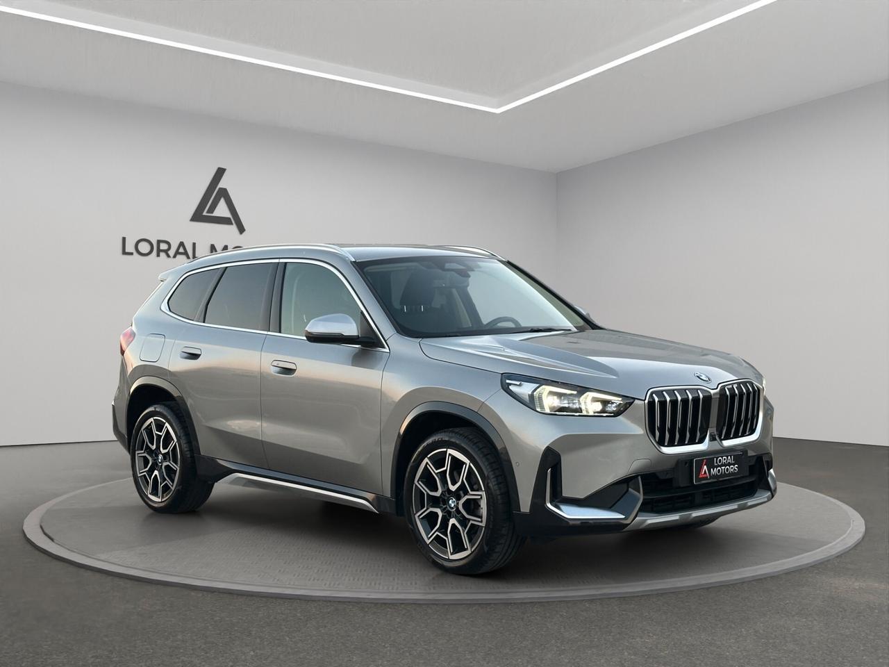 Bmw X1 sDrive 18d X Line Cam 360°,head-up display