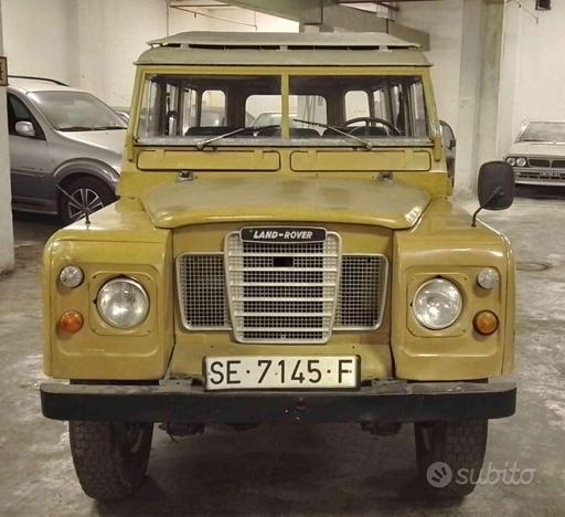 LAND ROVER Defender 109 DIESEL 6 POSTI