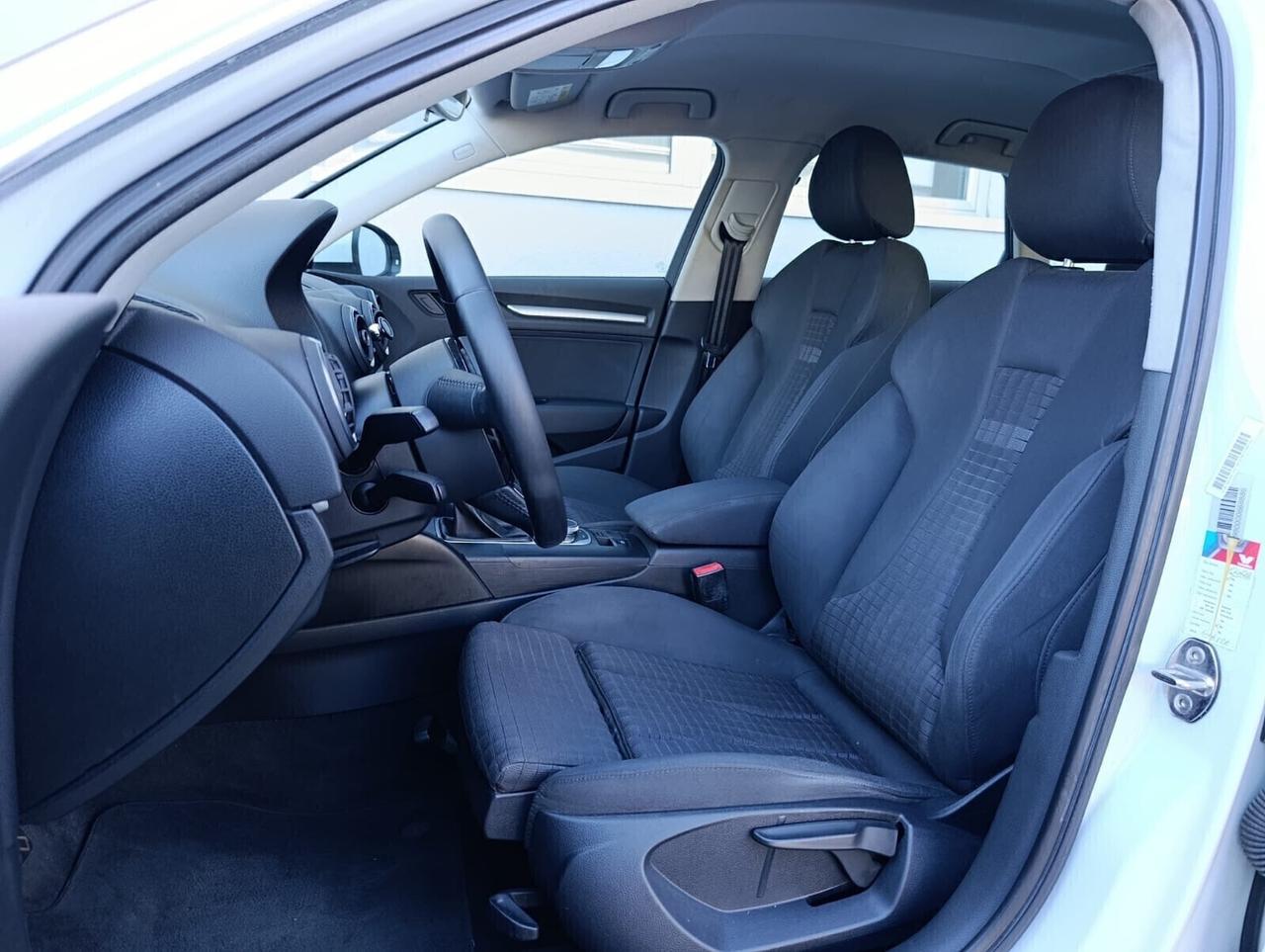 Audi A3 2.0 TDI 150 CV clean diesel Ambiente