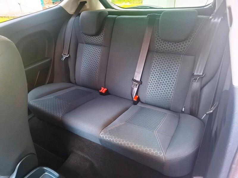 Ford Fiesta 1.2 82CV Titanium